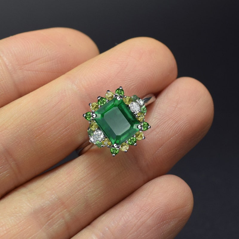 14k Gold 2.73 Ctw Natural Emerald & Diamond Ring - 2