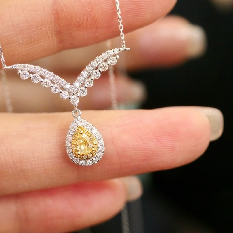 14k Gold 0.58 Ctw Natural Yellow Diamond & Diamond Necklace - 3