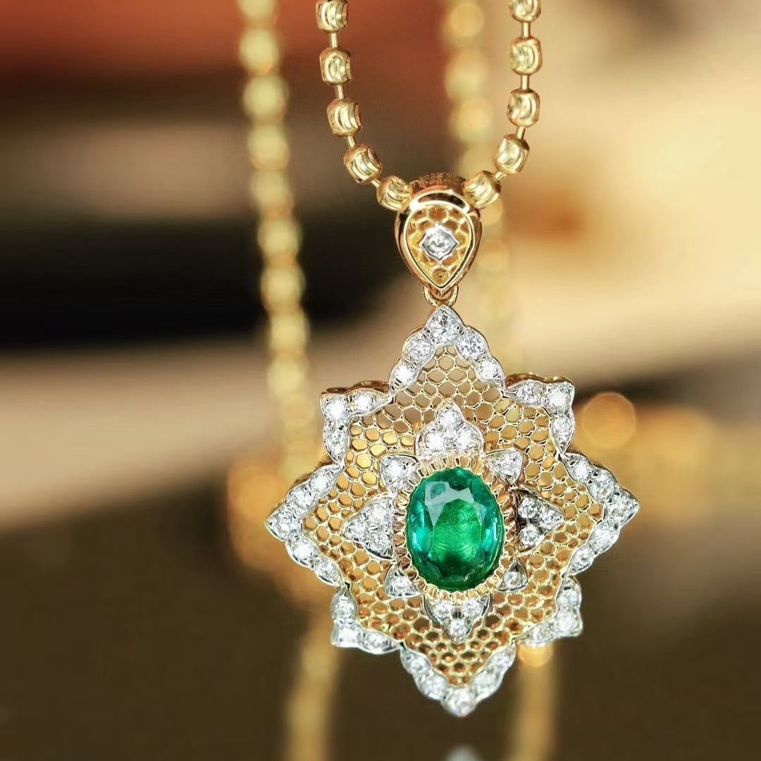 14k Gold 0.66 Ctw Natural Emerald & Diamond Pendant( Without Chain ) - 3