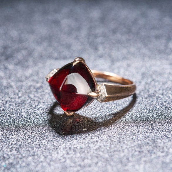 14k Gold 9.88 Ct Natural Garnet & Diamond Ring - 5