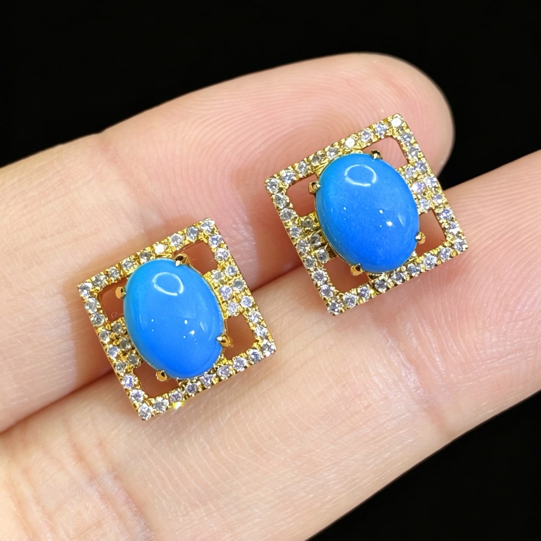 14k Gold 2.25 Ctw Natural Blue Turquoise & Diamond Earrings - 4