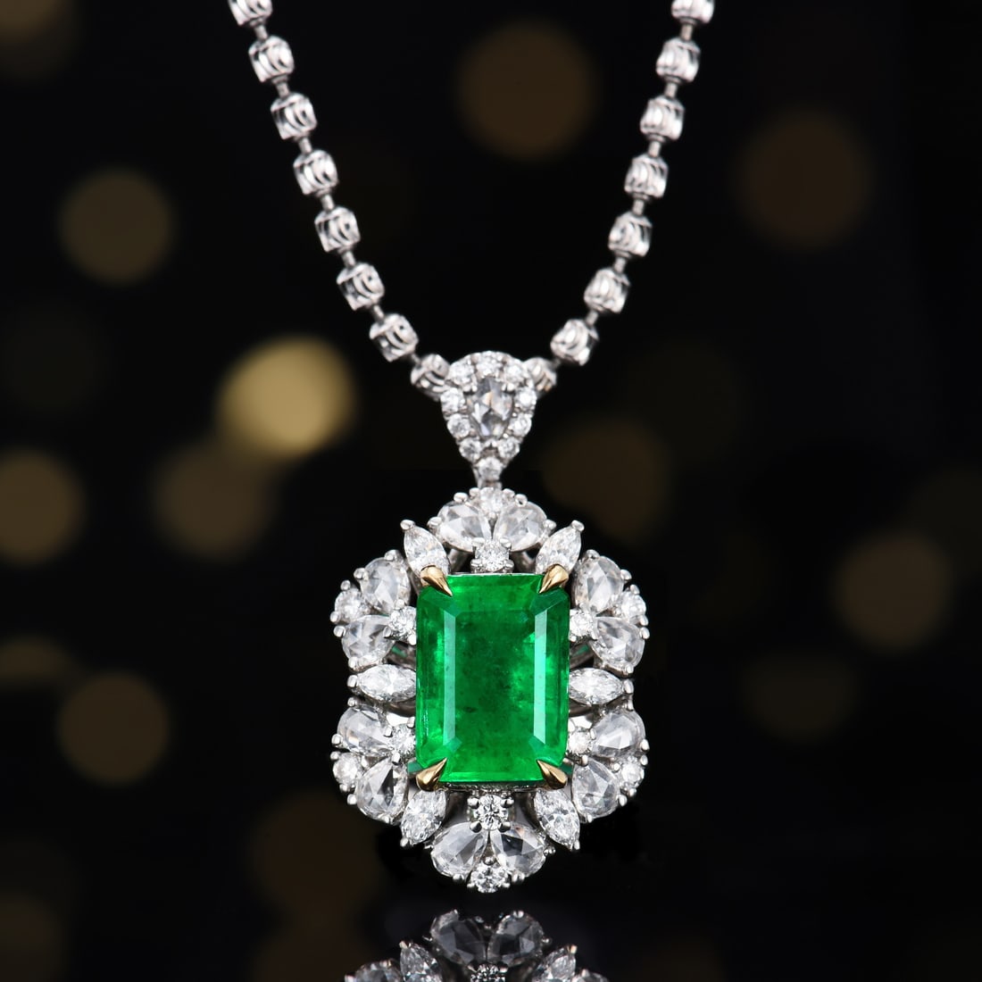 14k Gold 2.03 Ctw Vivid Green Natural Emerald & Diamond Ring - 2