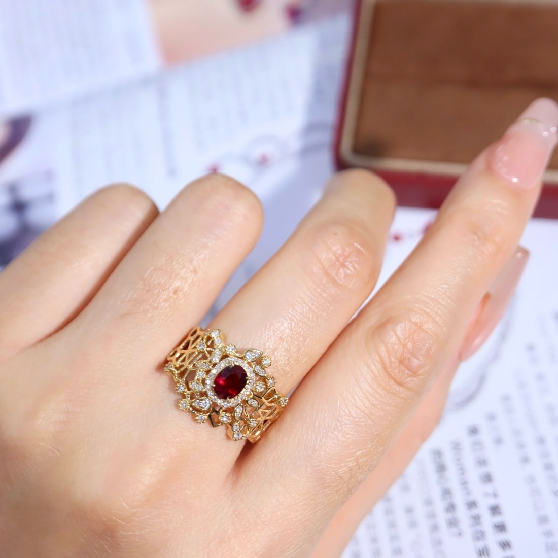 14k Gold 0.95 Ctw Natural Ruby & Diamond Ring - 8