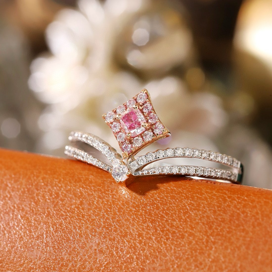 14k Gold 0.40 Ctw Natural Pink Diamond & Diamond Ring - 5