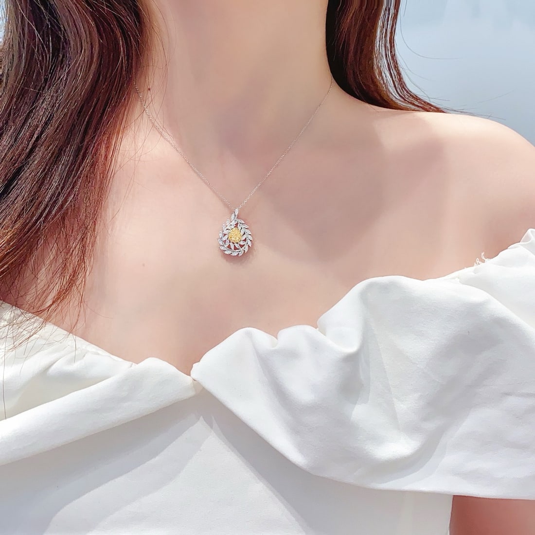 14k Gold 1.22 Ctw Natural Yellow Diamond & Diamond Necklace - 2