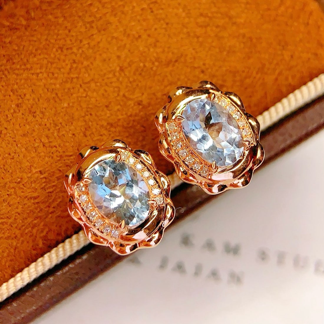 14k Gold 1.7 Ct Natural Aquamarine & Diamond Earrings - 2