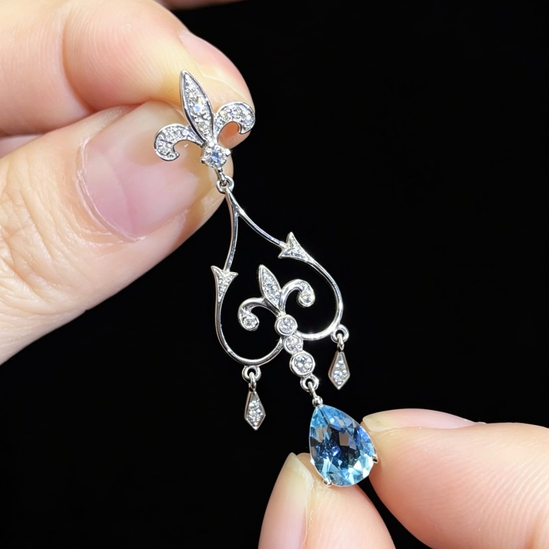 14k Gold 2.35 Ctw Natural Aquamarine & Diamond Earrings - 6