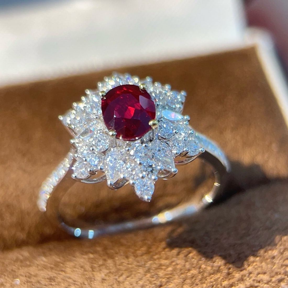 14k Gold 1.60 Ctw Vivid Red Natural Ruby & Diamond Ring - 5