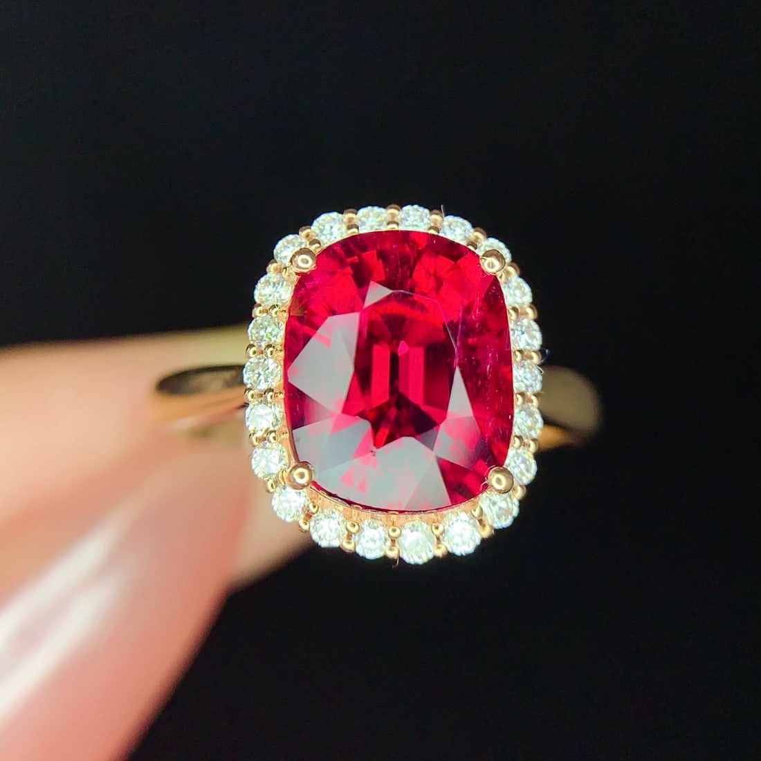 14k Gold 3.3 Ct Natural Tourmaline & Diamond Ring: Ref:231193068 // gold content:14k gold // ring size:7. 25us // // main gemstone:tourmaline // shape:cushion // carat weight:3. 3ct // color:red // treatment:natural // // adjacent gemstone 2 : diamond