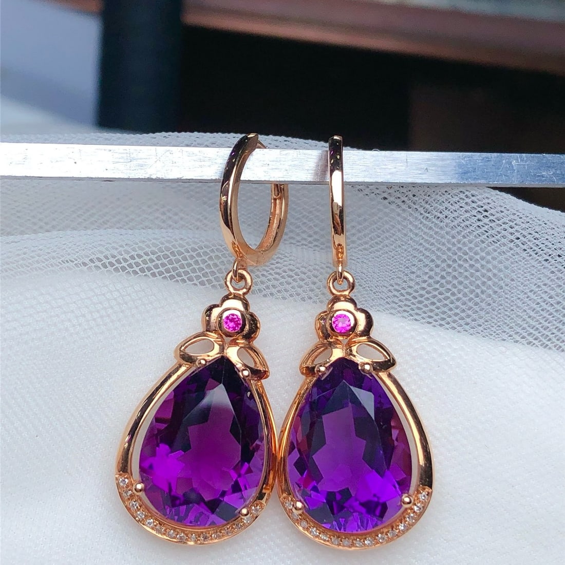 14k Gold 9.90 Ct Natural Amethyst & Diamond Earrings (1 of 5)