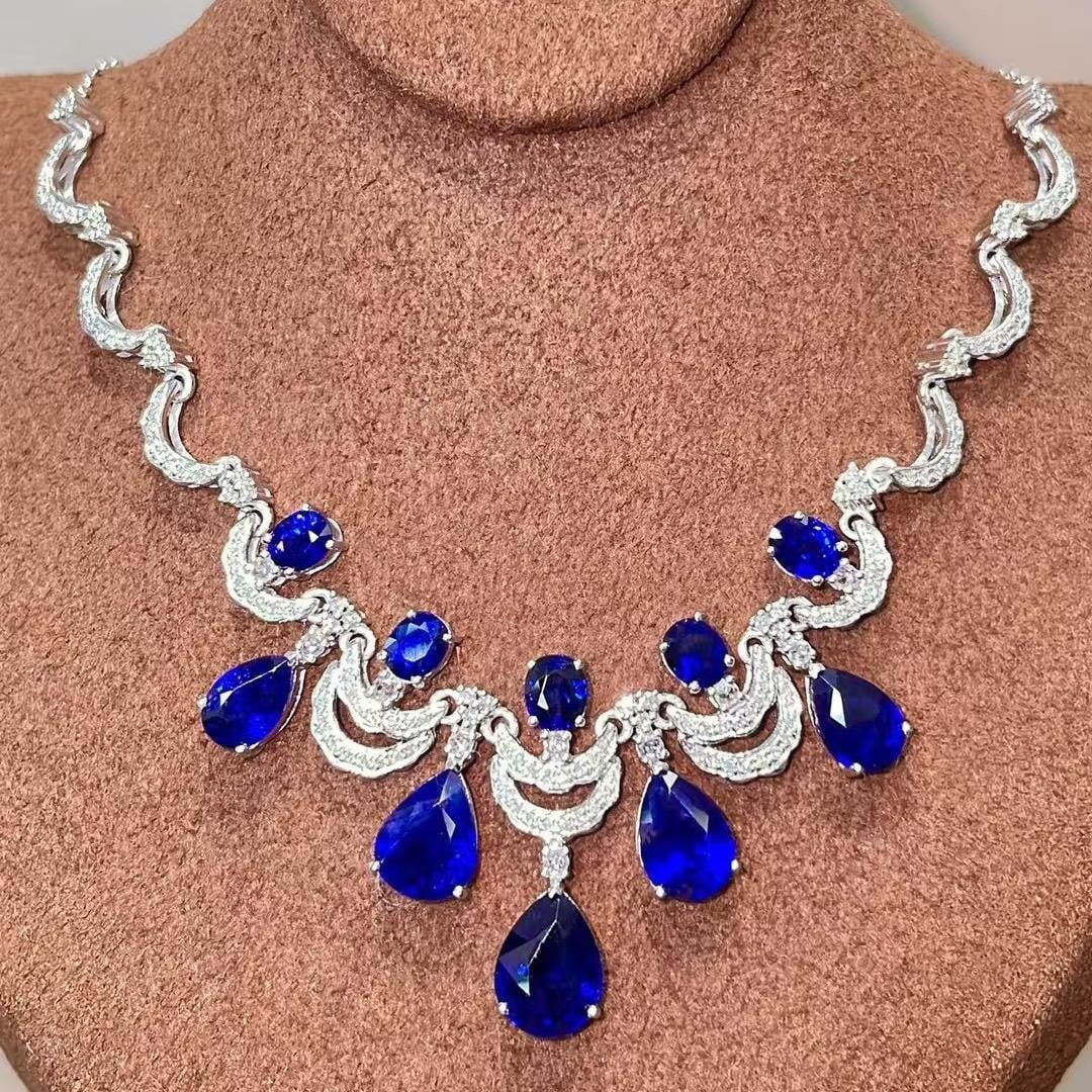14k Gold 8.05 Ctw Natural Sapphire & Diamond Necklace: Ref:231193076 // gold content:14k gold // main gemstone:sapphire // shape:multiple // carat weight:7. 5ct // color:blue // treatment:natural // // adjacent gemstone 2 : diamond // shape:round //