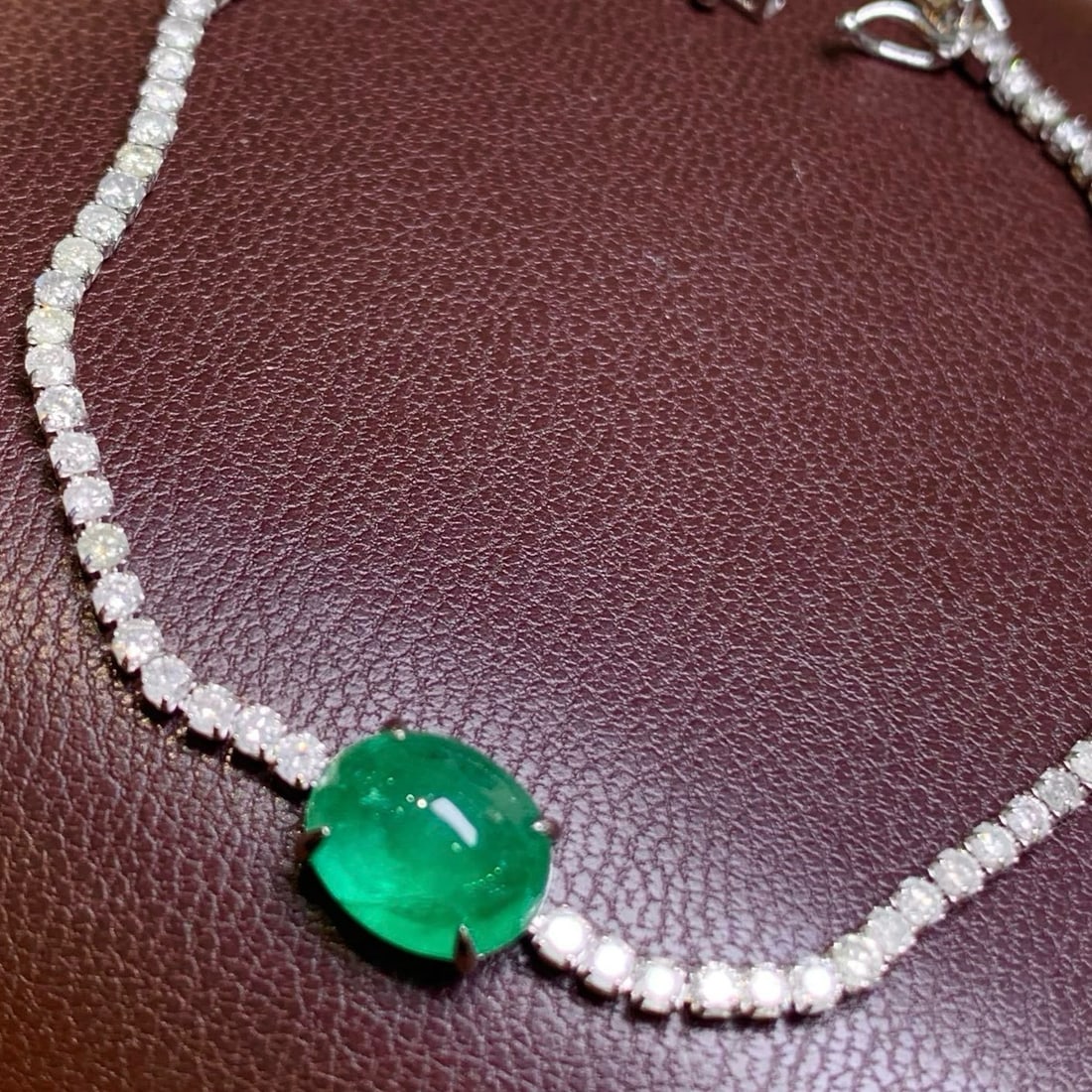 14k Gold 4 Ctw Natural Emerald & Diamond Bracelet - 2