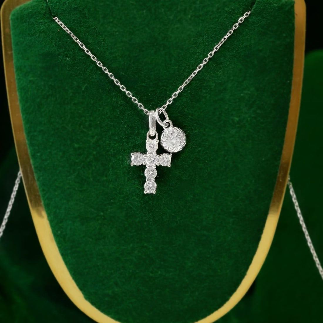 14k Gold 0.44 Ct Natural H Diamond Necklace: Ref:231193090 // gold content:14k gold // main gemstone:diamond // shape:round // carat weight:0. 44ct // clarity grade:vs-si // color:h // treatment:natural // cut grade:g // Condition: New Low