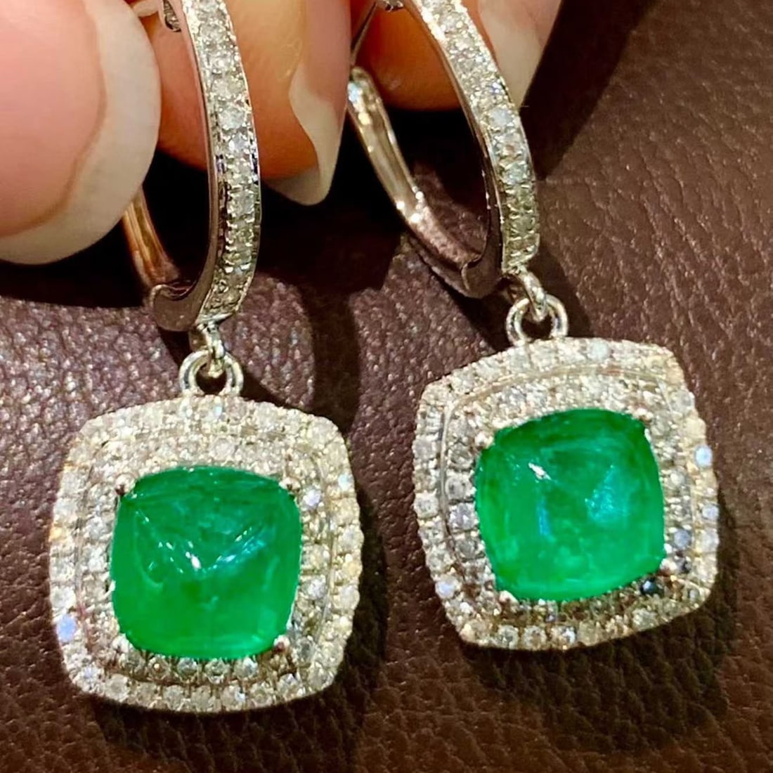 14k Gold 2.3 Ct Natural Emerald & Diamond Earrings - 4