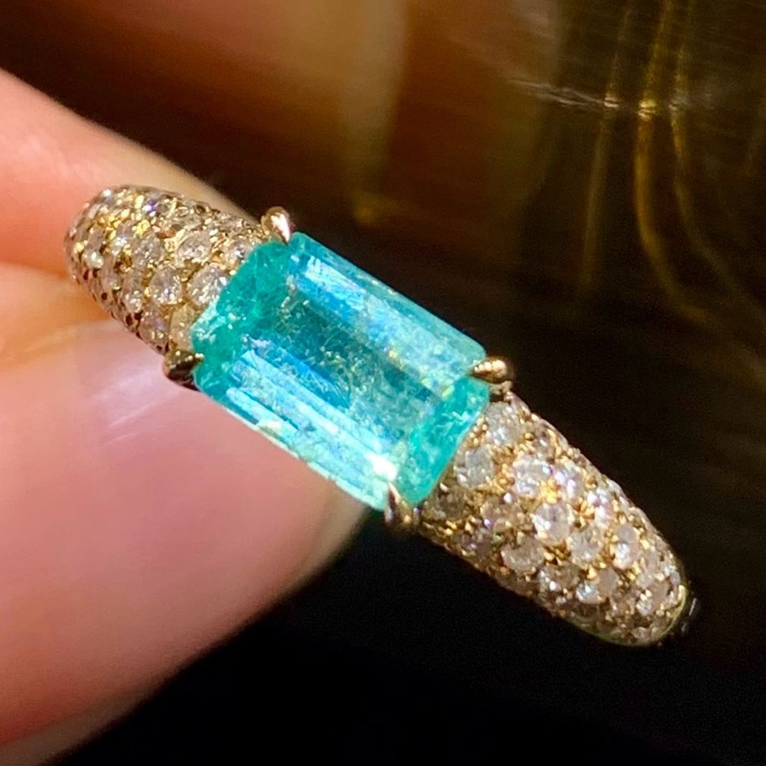 14k Gold 0.8 Ct Natural Paraiba Tourmaline & Diamond Ring: Ref:231193153 // gold content:14k gold // ring size:7. 25us // // main gemstone:paraiba tourmaline // shape:octagonal // carat weight:0. 8ct // color:blue // treatment:natural // // adjacent gemstone 
