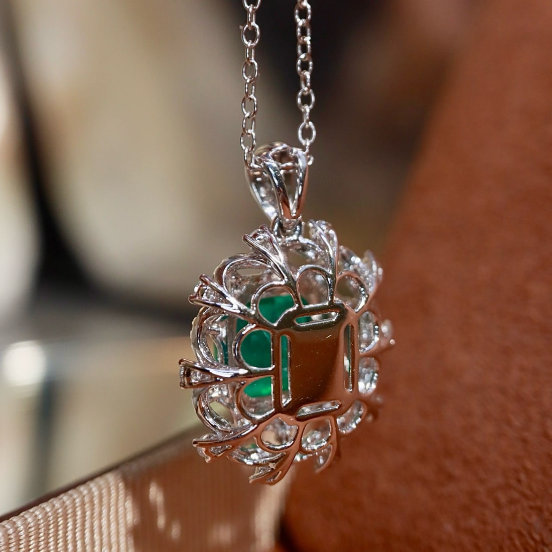 14k Gold 2.90 Ctw Natural Emerald & Diamond Pendant( Without Chain ) - 4