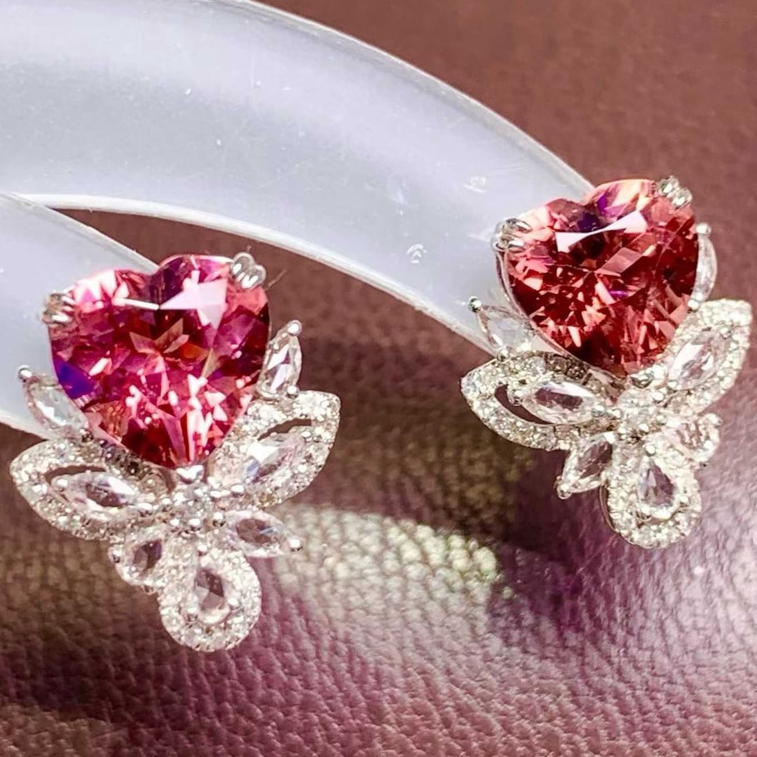 14k Gold 2.85 Ct Natural Tourmaline & Diamond & Sapphire Earrings: Ref:231193244 // gold content:14k gold // main gemstone:tourmaline // shape:heart // carat weight:2. 85ct // color:red // treatment:natural // // adjacent gemstone 2 : diamond // shape:round //