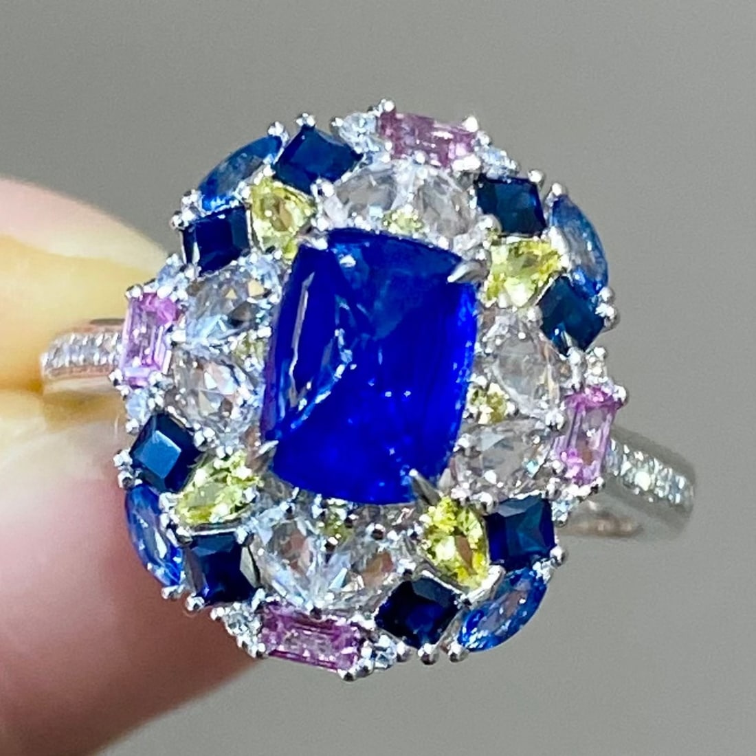 14k Gold 1.53 Ct Natural Sapphire & Diamond & Sapphire Ring - 2