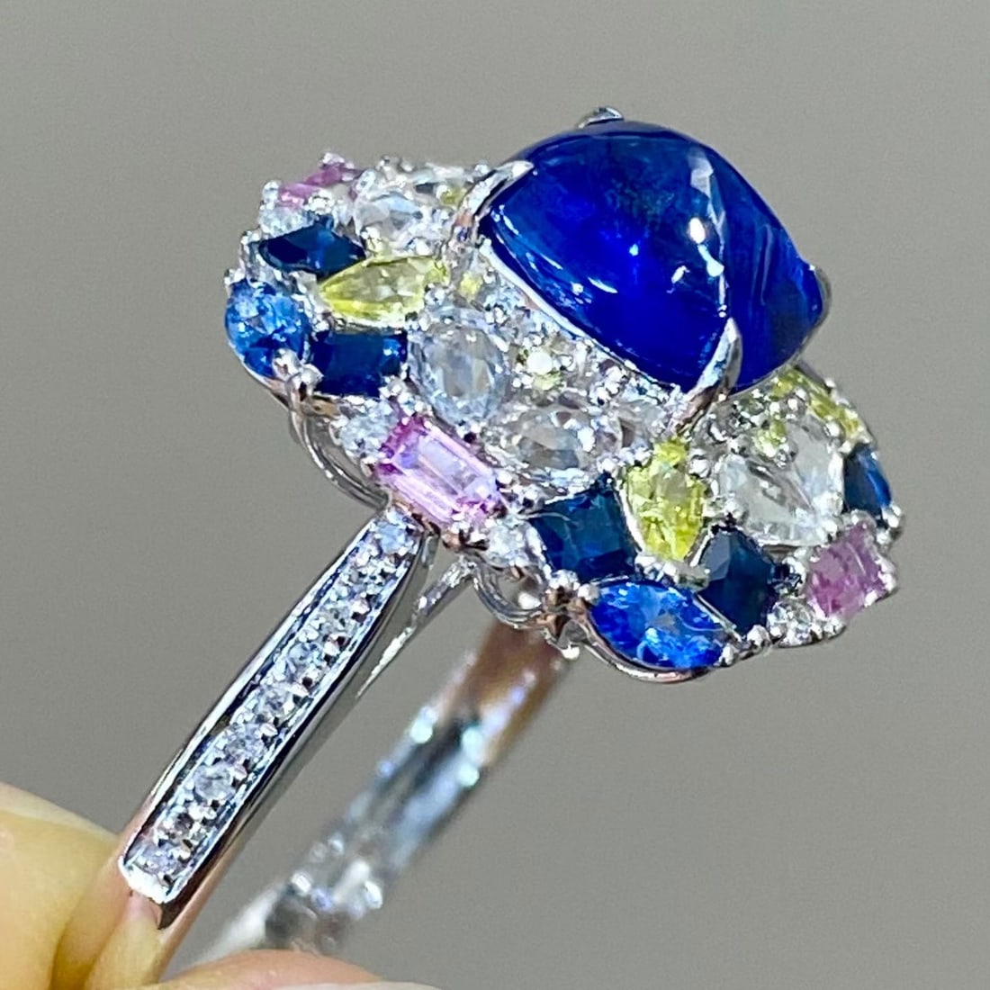 14k Gold 1.53 Ct Natural Sapphire & Diamond & Sapphire Ring - 4