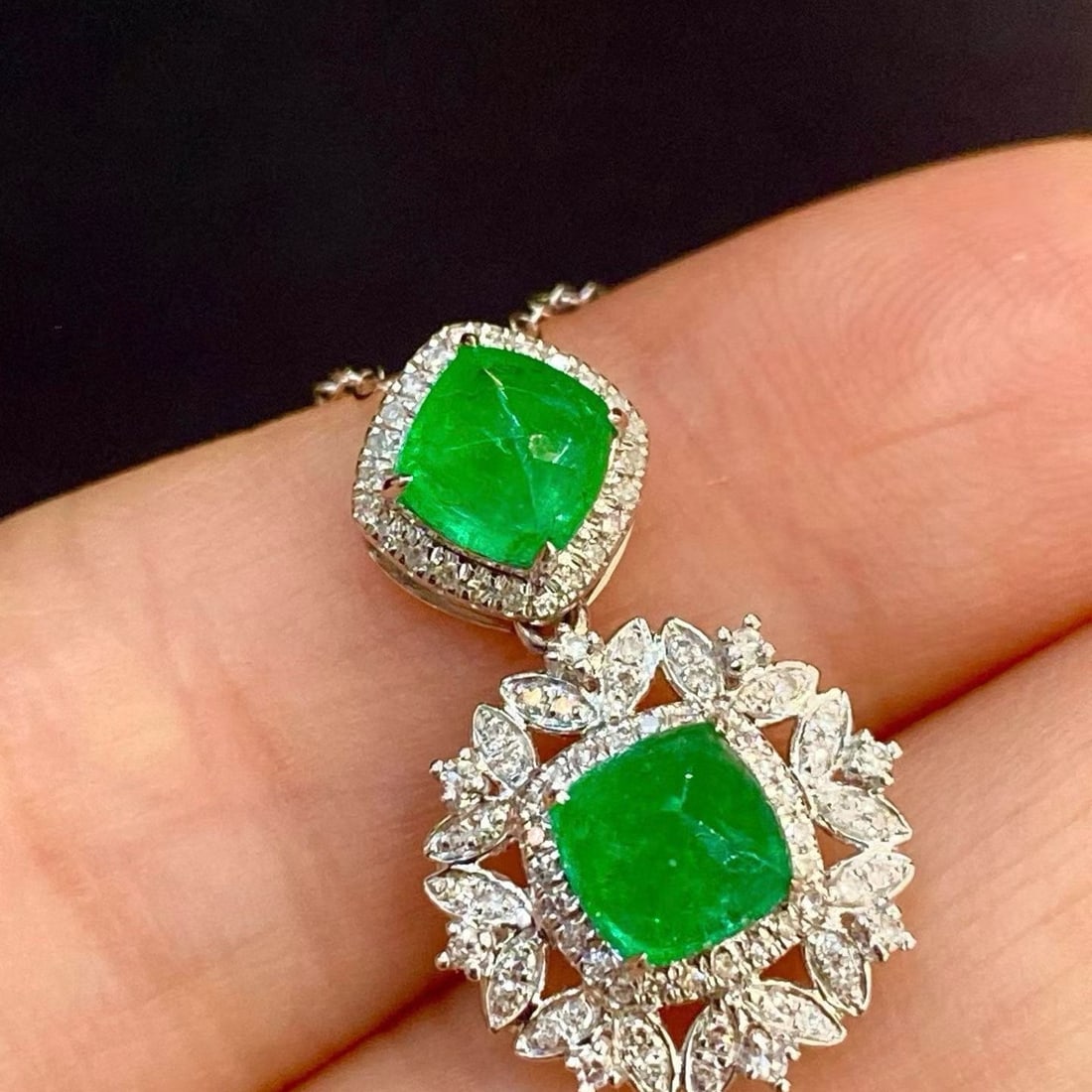 14k Gold 1.8 Ct Natural Emerald & Diamond Pendant( Without Chain ) - 2