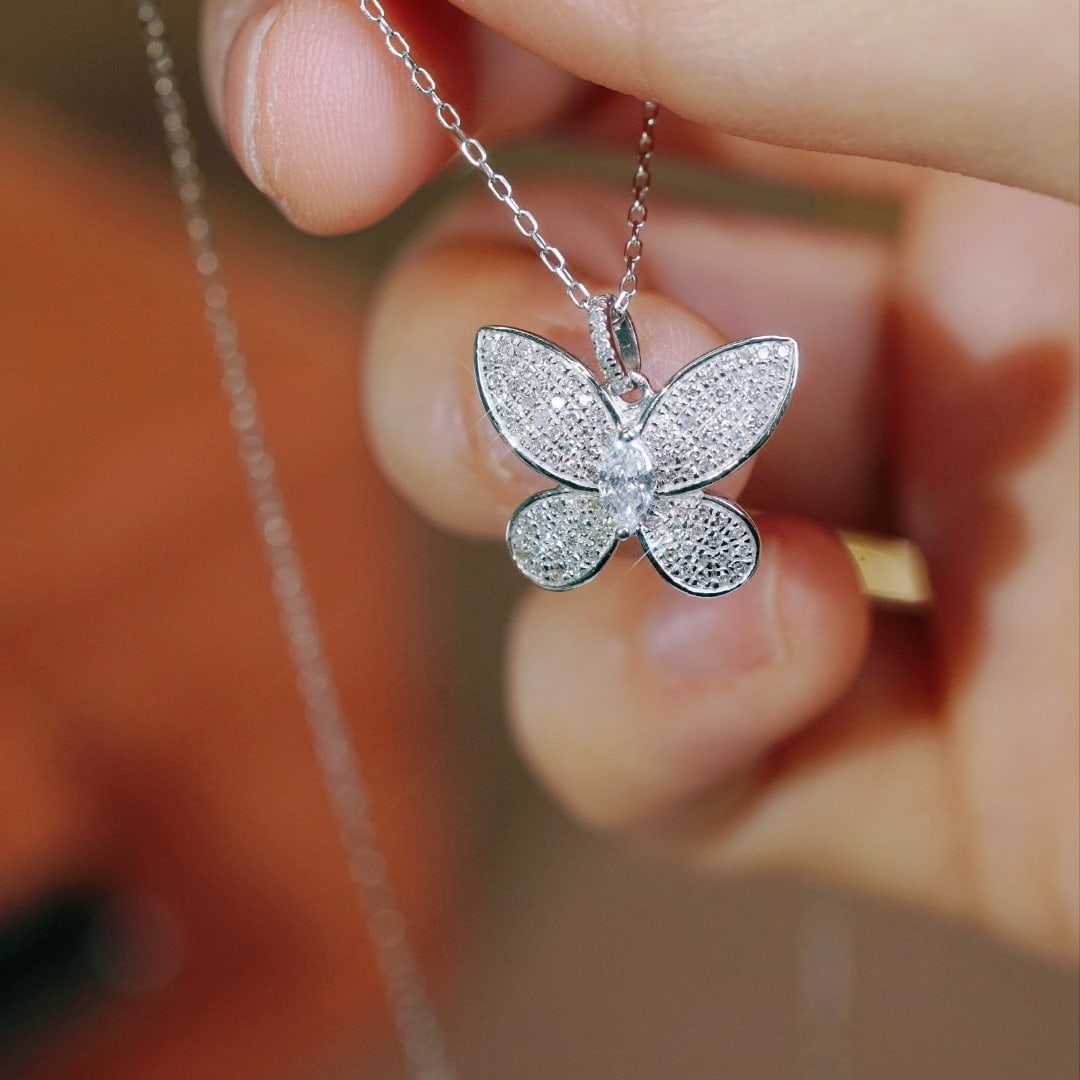 14k Gold 0.37 Ct Natural H Diamond & Butterfly Necklace - 7