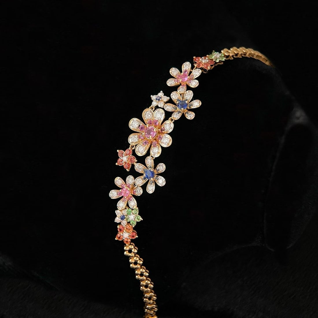 14k Gold 1.98 Ctw Natural Coloured Gemstone & Diamond & Flowers Bracelet - 2