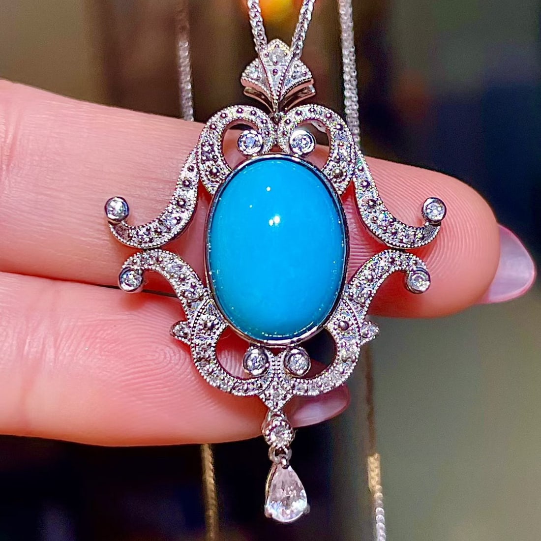 14k Gold 5.56 Ctw Natural Blue Turquoise & Diamond Pendant( Without Chain ): Ref:231194059 // gold content:14k gold // main gemstone:blue turquoise // shape:oval // carat weight:5. 37ct // color:blue // treatment:natural // // adjacent gemstone 2 : diamond // shape:round // ca