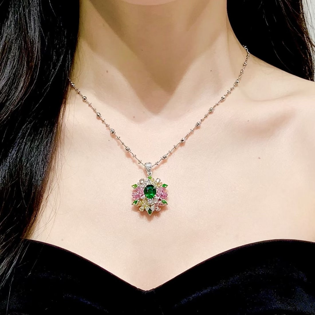 14k Gold 1.05 Ct Vivid Green Natural Tsavorite & Diamond & Coloured Gemstone Pendant( Without Chain - 3