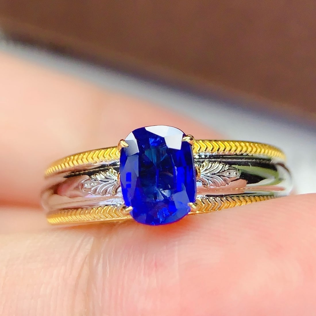 14k Gold 1.15 Ct Natural Sapphire Ring - 3