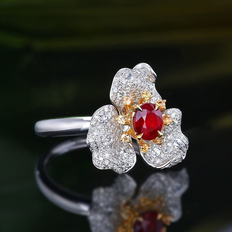 14k Gold 1.05 Ctw Natural Ruby & Diamond & Flowers Ring - 3