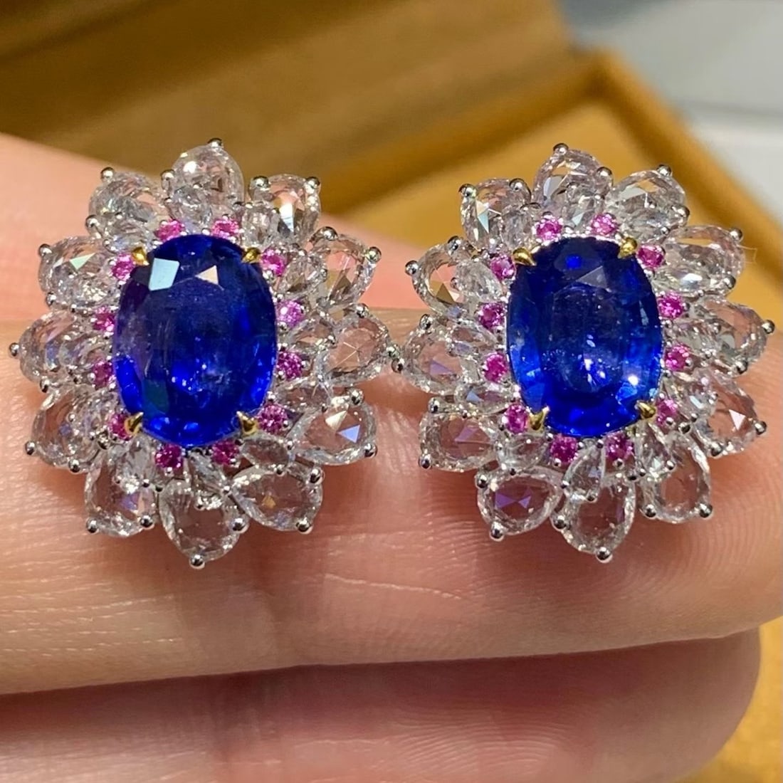 14k Gold 3 Ct Natural Sapphire & Sapphire Earrings - 2
