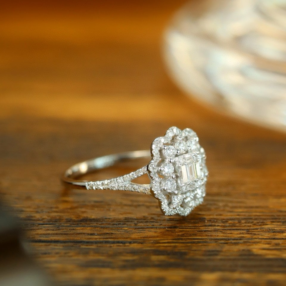 14k Gold 0.80 Ct Natural H Diamond Ring - 9