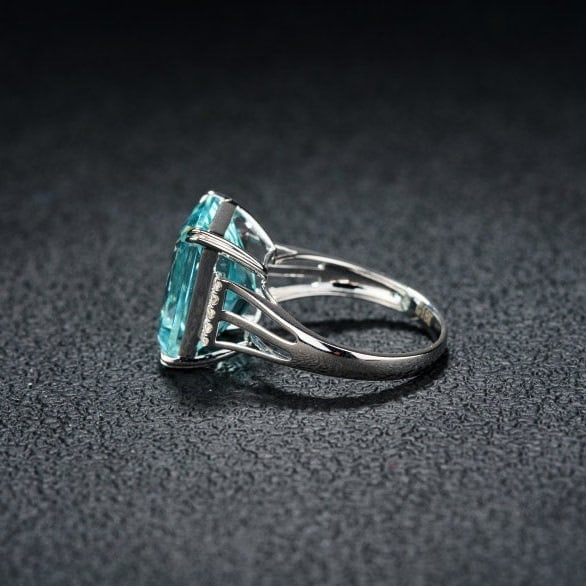 14k Gold 8.15 Ct Natural Aquamarine & Diamond Ring - 4