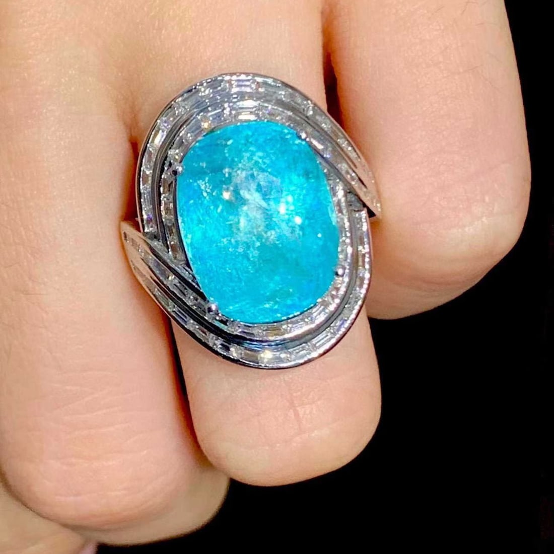 14k Gold 10.73 Ct Natural Paraiba Tourmaline & Diamond Ring - 4