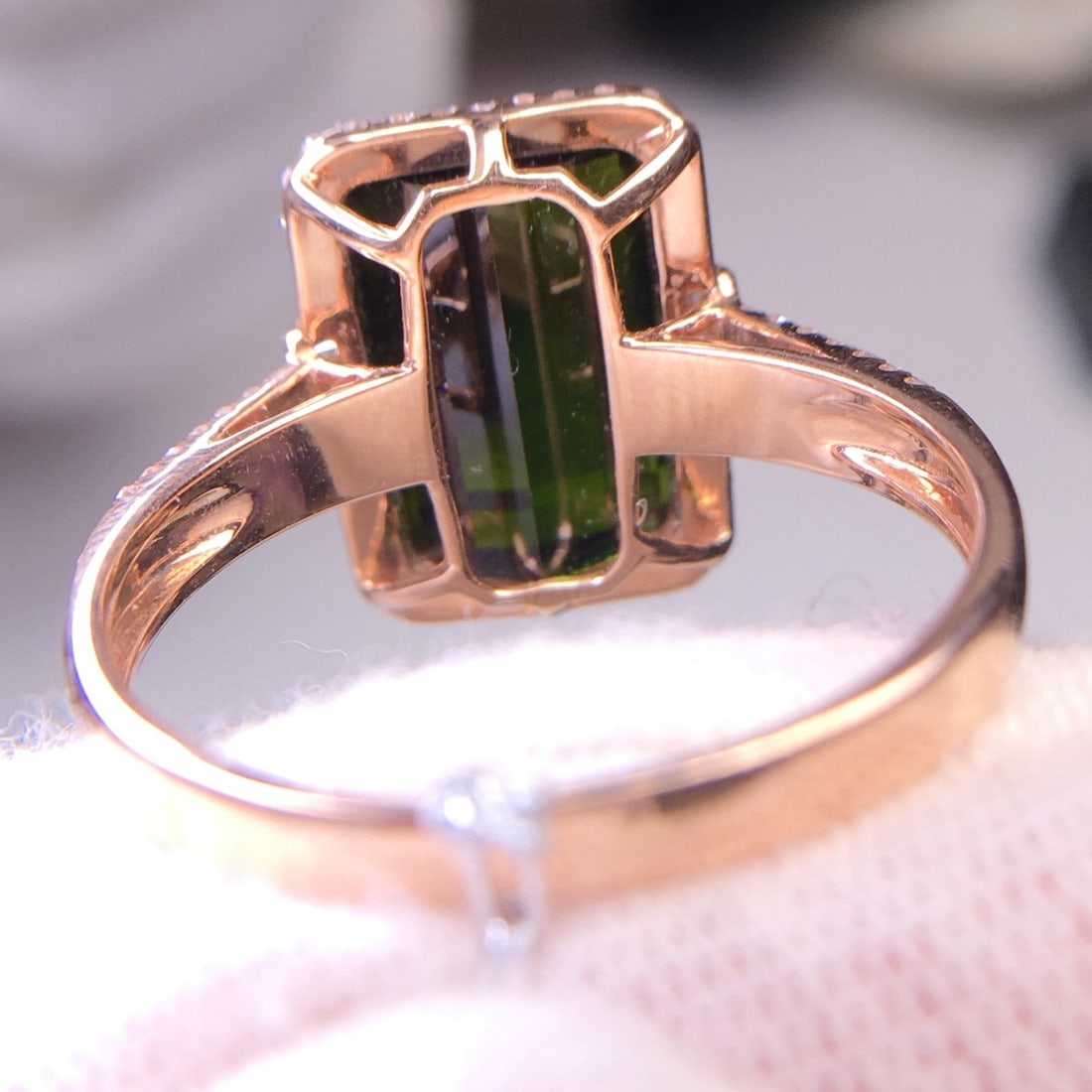14k Gold 6.5 Ct Natural Tourmaline & Diamond Ring - 3
