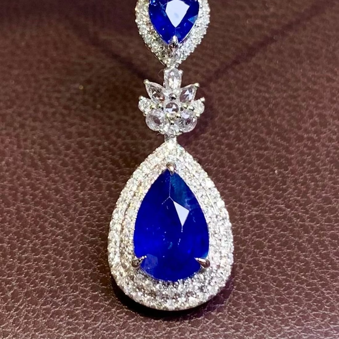 14k Gold 2 Ct Vivid Blue Natural Sapphire & Diamond & Sapphire Pendant( Without Chain ) - 3