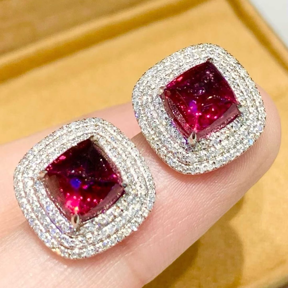 14k Gold 3.95 Ct Natural Tourmaline & Diamond Earrings - 4