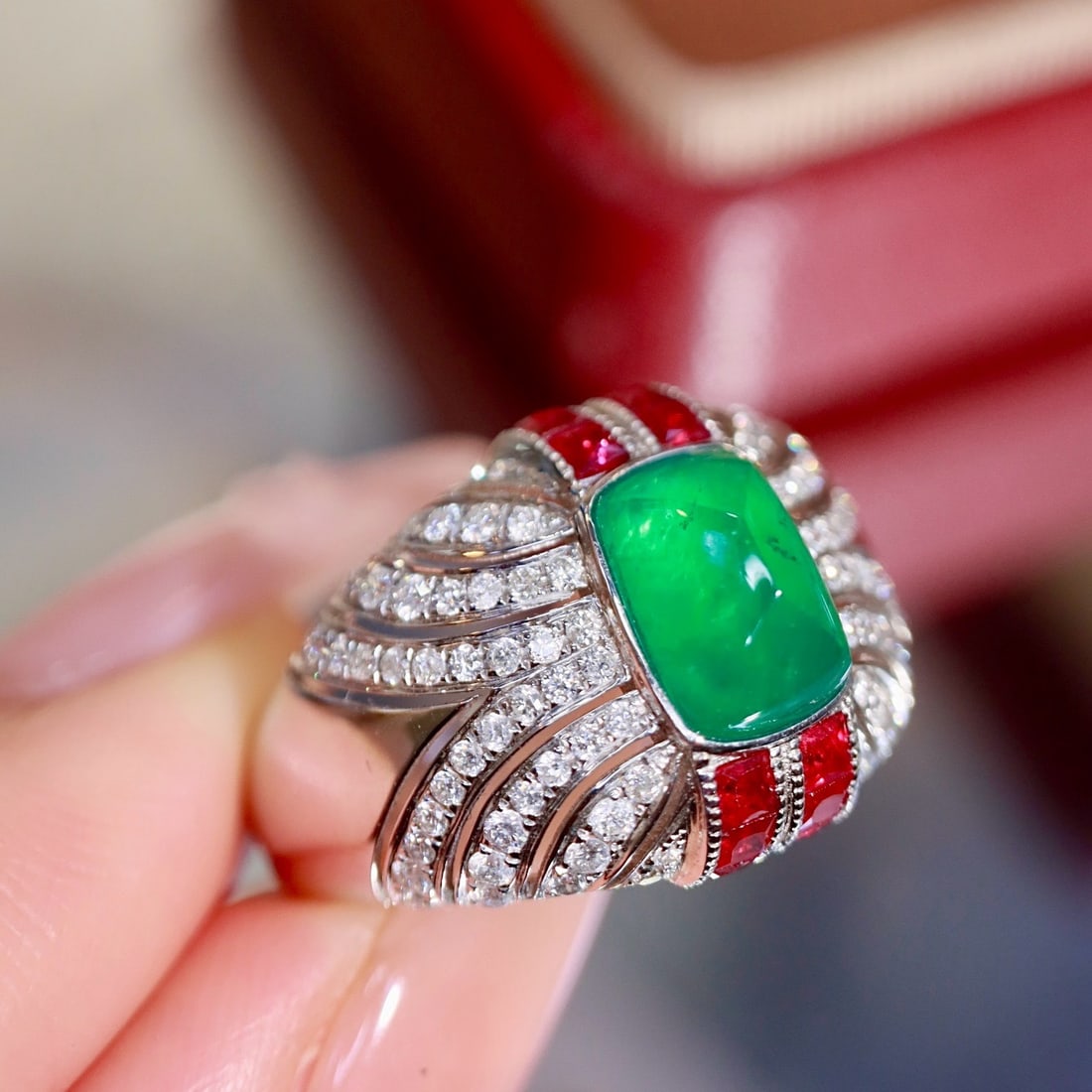 14k Gold 2.56 Ctw Natural Emerald & Diamond Ring - 2