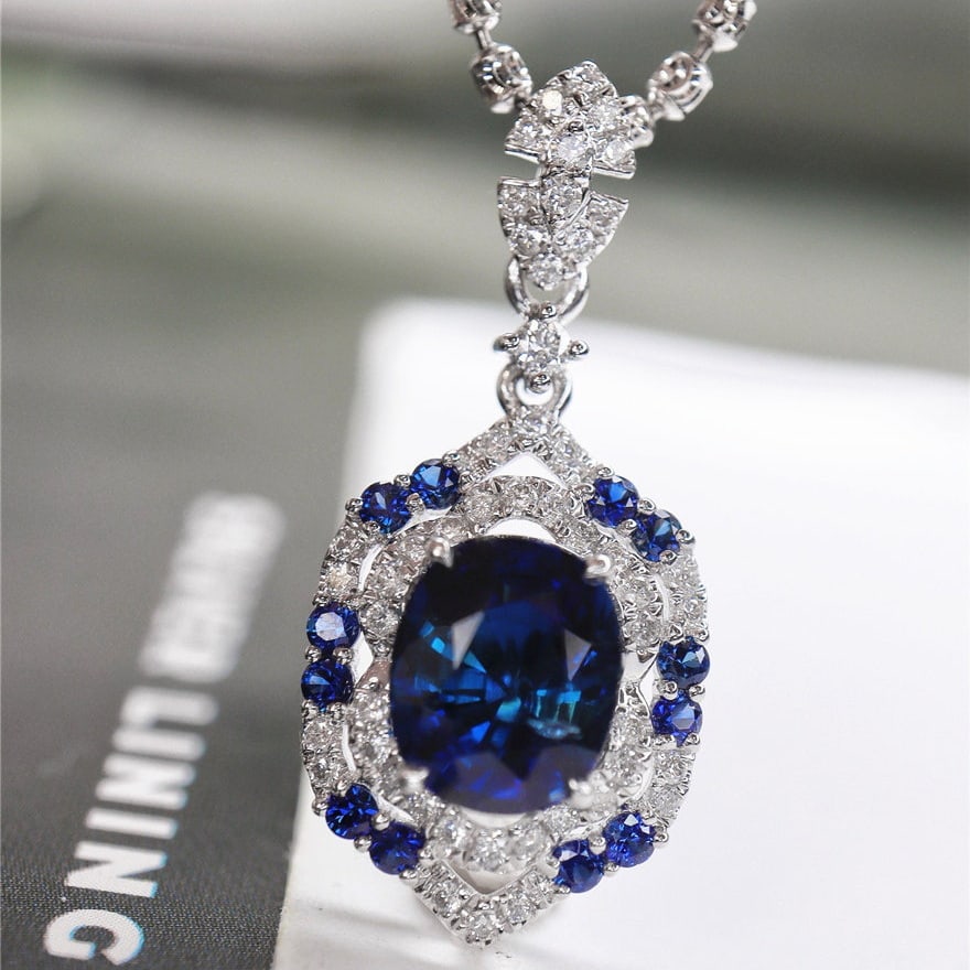 14k Gold 2.17 Ctw Natural Sapphire & Diamond Pendant( Without Chain ): Ref:231194201 // gold content:14k gold // main gemstone:sapphire // shape:oval // carat weight:1. 9ct // color:blue // treatment:natural // // adjacent gemstone 2 : diamond // shape:round // carat wei