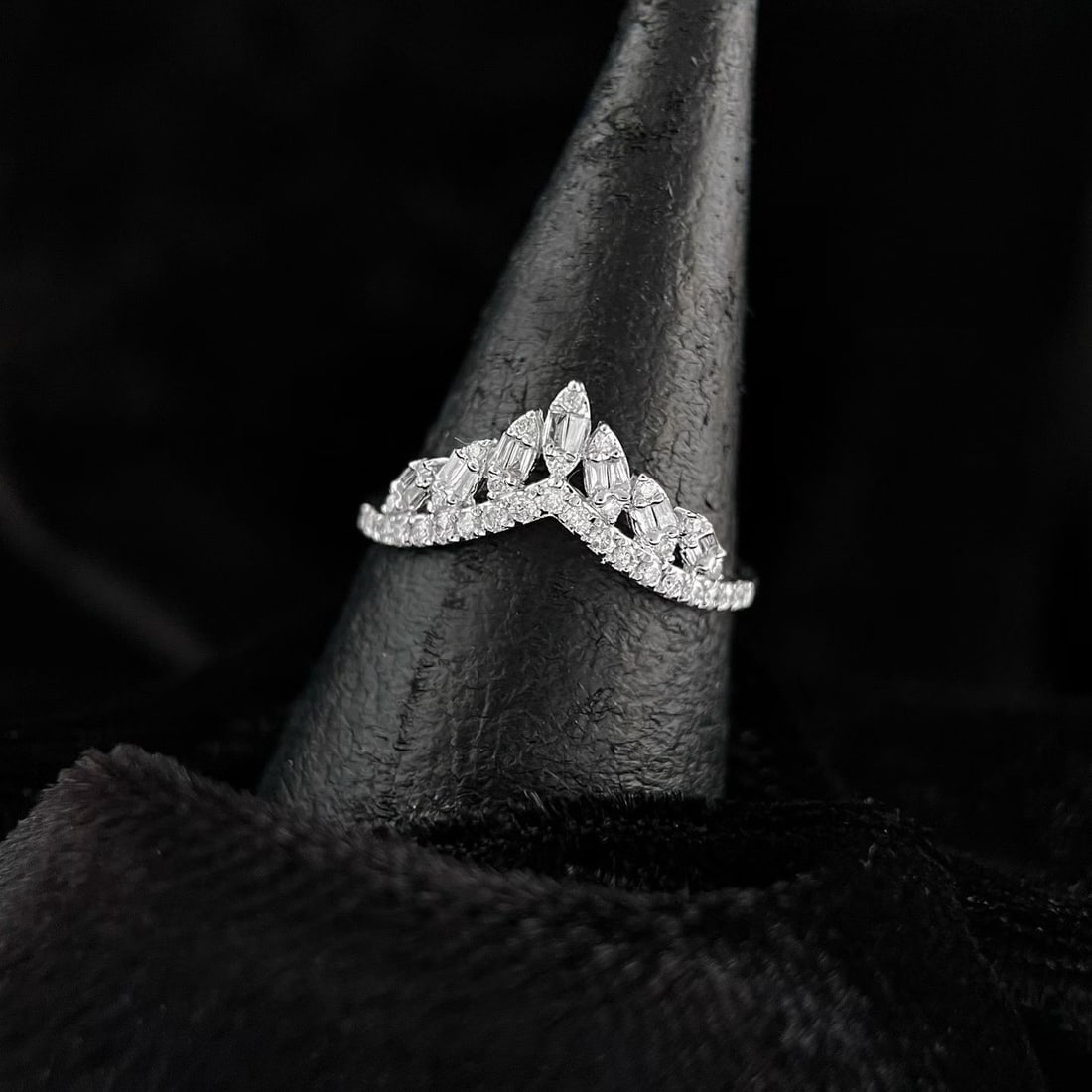 14k Gold 0.4 Ct Natural H Diamond Ring - 3