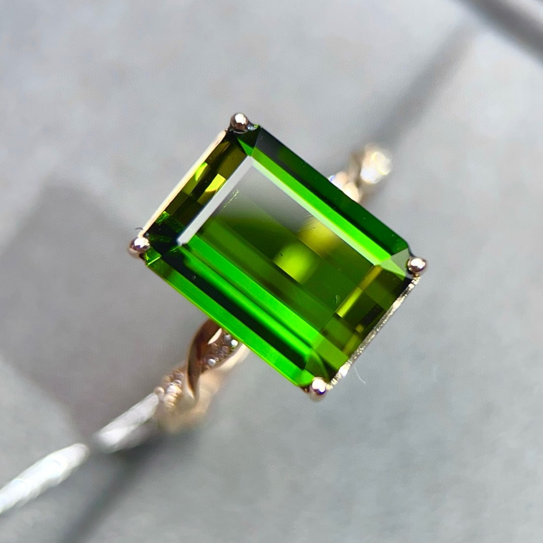 14k Gold 5.10 Ctw Natural Tourmaline & Diamond Ring - 4