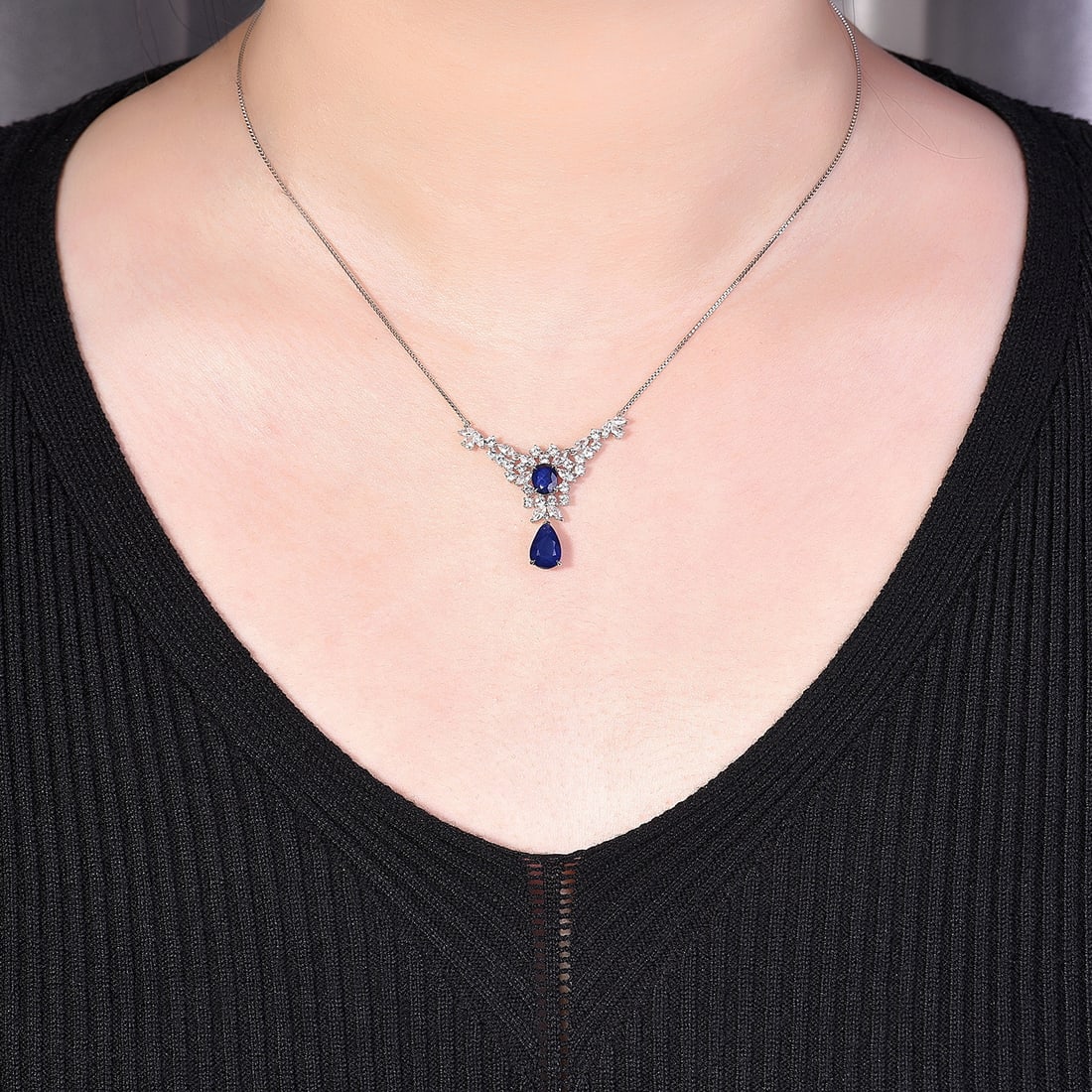 14k Gold 3.77 Ctw Natural Sapphire & Sapphire Necklace - 4