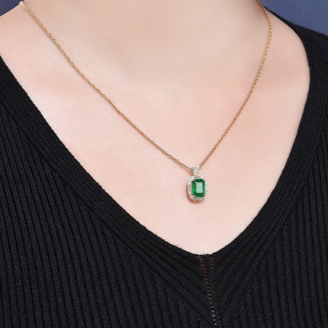 14k Gold 3.09 Ctw Vivid Green Natural Emerald & Diamond Ring/pendant( Without Chain ) - 4