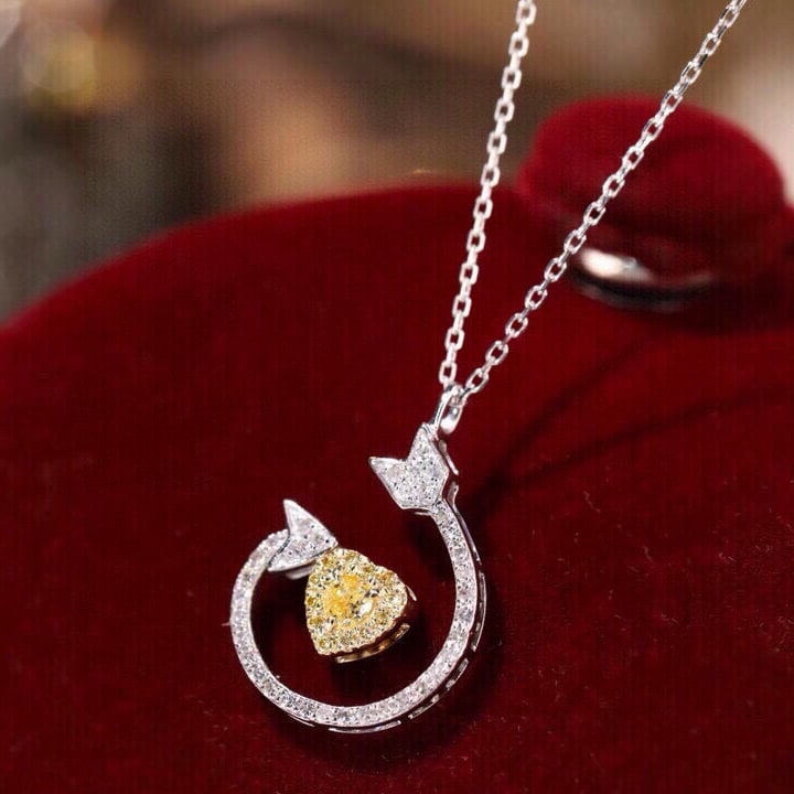 14k Gold 0.5 Ct Natural Color Diamond Necklace - 8