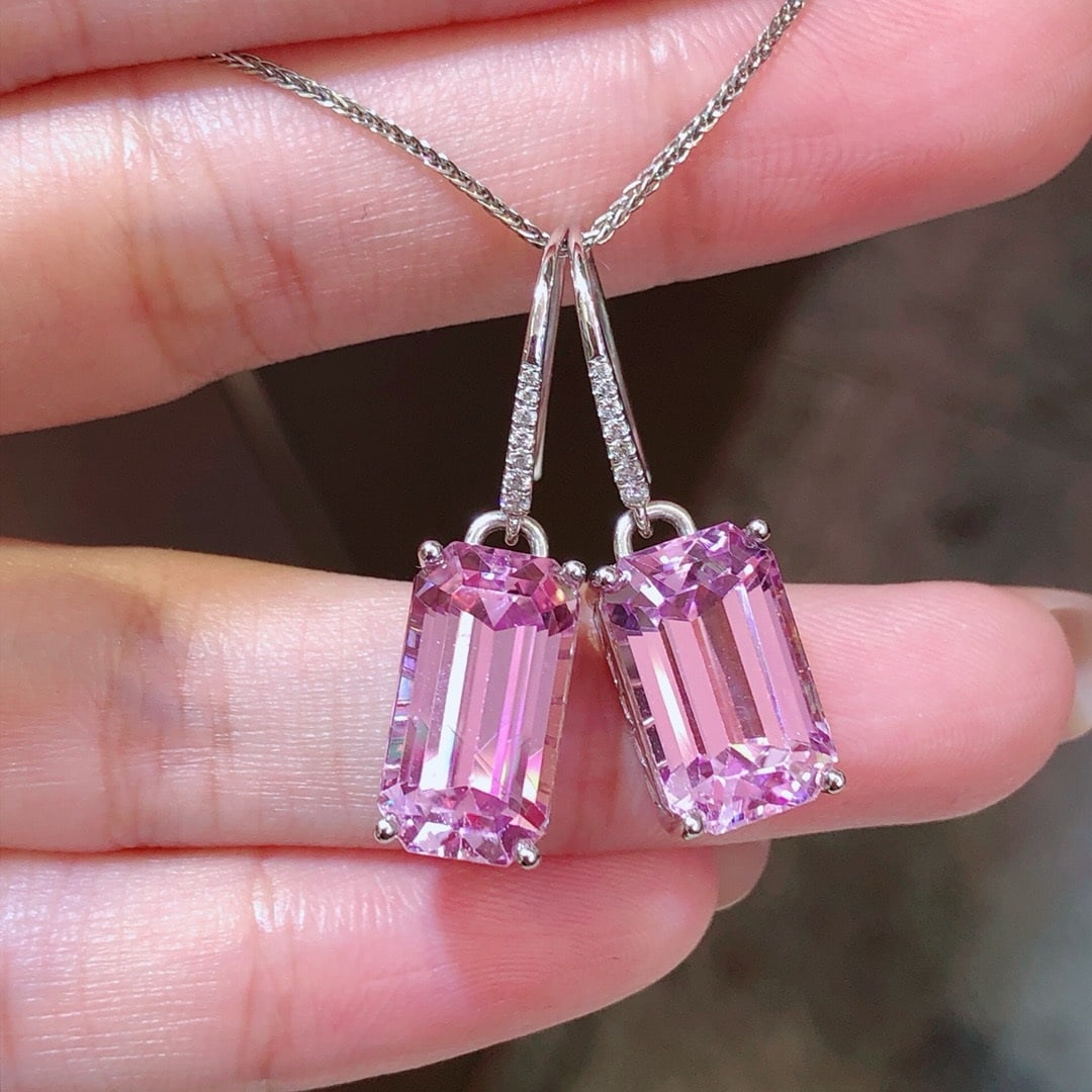 14k Gold 16.23 Ctw Natural Kunzite & Diamond Earrings: Ref:231194282 // gold content:14k gold // main gemstone:kunzite // shape:octagonal // carat weight:16. 16ct // color:pinkish purple // treatment:natural // // adjacent gemstone 2 : diamond // shape:ro