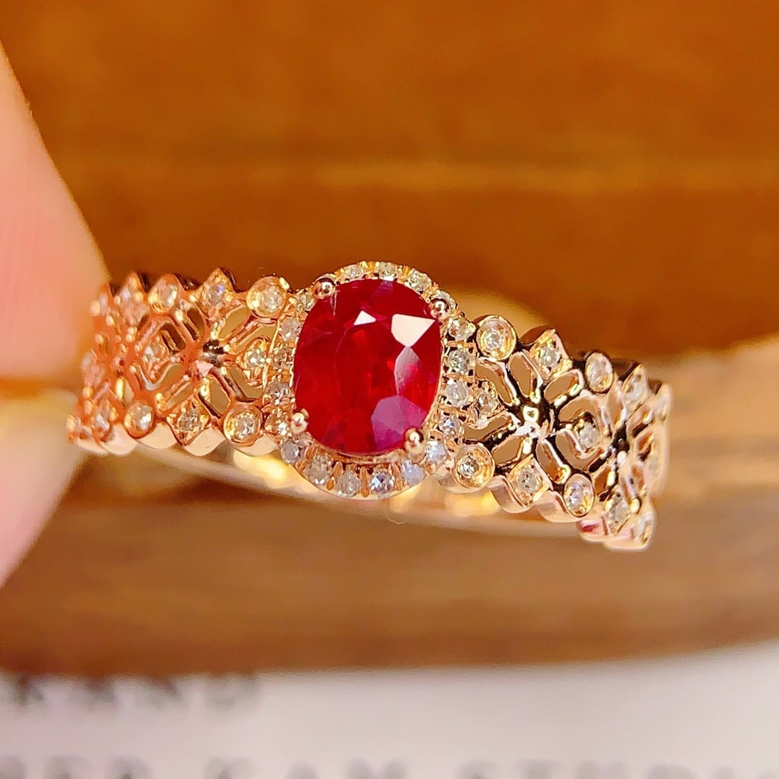 14k Gold 0.65 Ct Vivid Red Natural Ruby & Diamond Ring - 6
