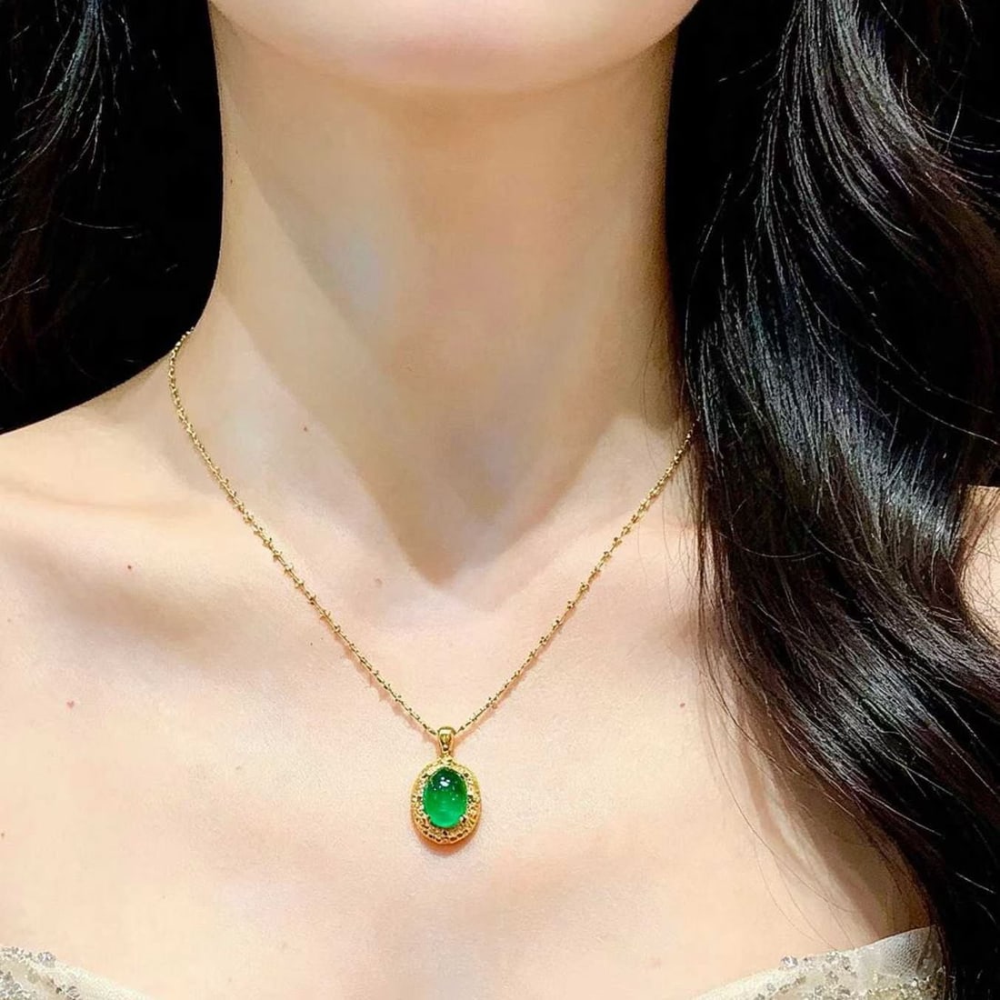 14k Gold 4.65 Ct Natural Emerald & Diamond Pendant( Without Chain ) - 3