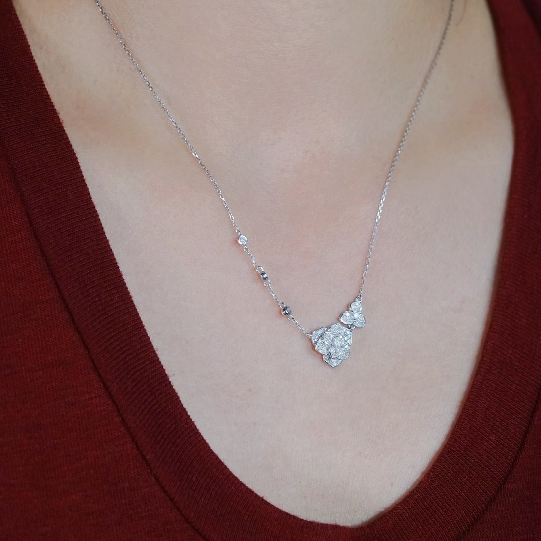 14k Gold 0.45 Ct Natural H Diamond & Flowers Necklace - 4