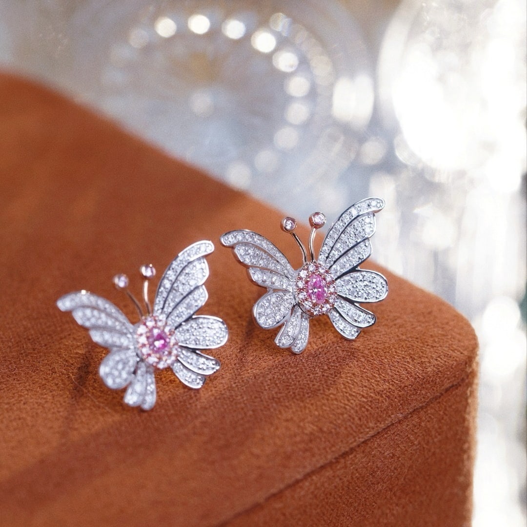 14k Gold 0.80 Ct Natural Color Diamond & Butterfly Earrings - 8