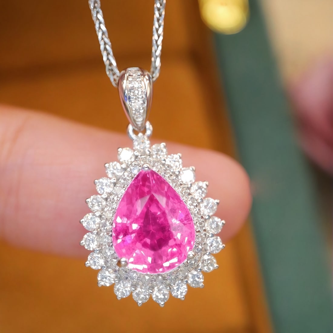 14k Gold 2.14 Ctw Natural Padparadscha Sapphire & Diamond Pendant( Without Chain ): Ref:231194337 // gold content:14k gold // main gemstone:padparadscha sapphire // shape:pear // carat weight:1. 79ct // color:orangish pink // treatment:natural // // adjacent gemstone 2 : diamond // n